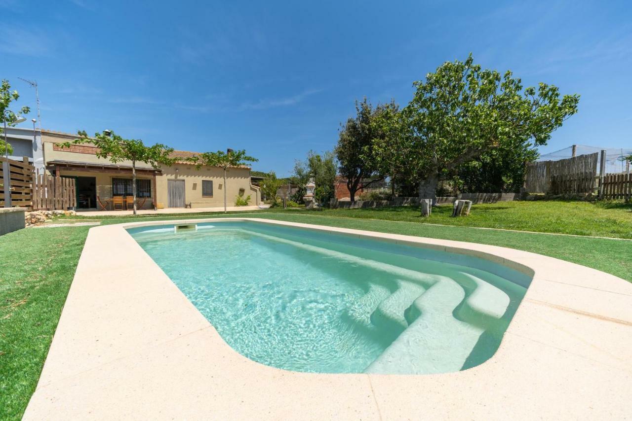 Holiday Home Florence أمبورياس المظهر الخارجي الصورة